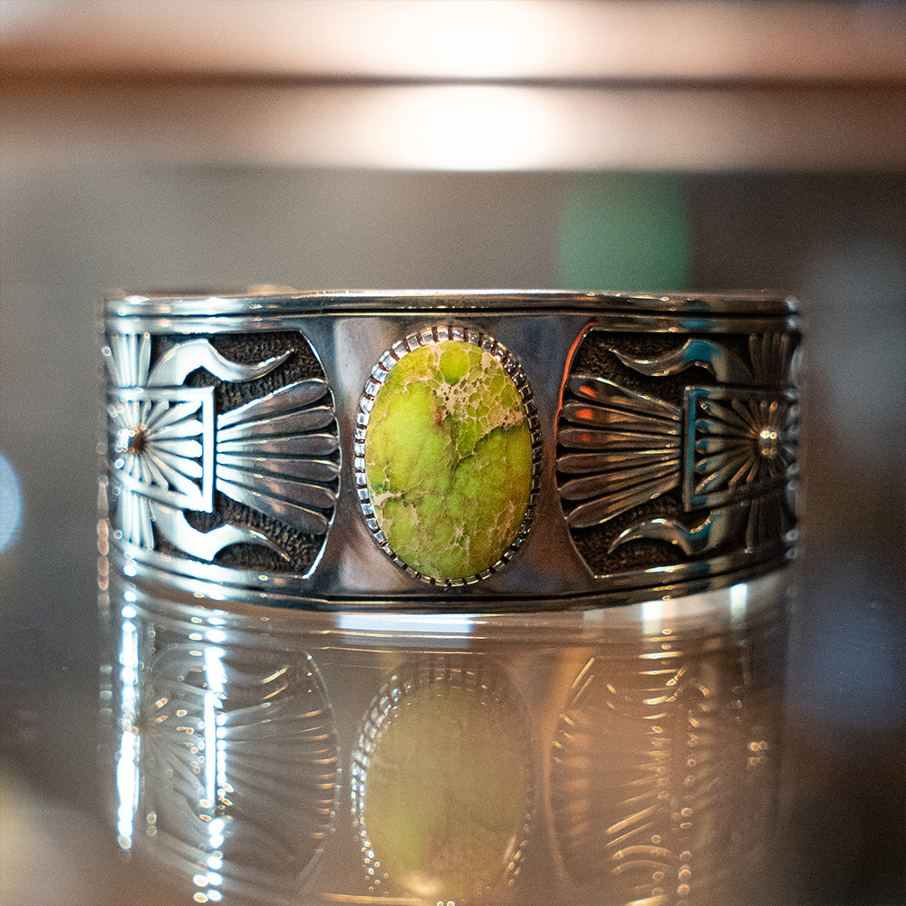 Sonoran Gold Turquoise Sunburst & Ketoh Design Bracelet<br>【Howard Nelson】<br>(LEW239002)