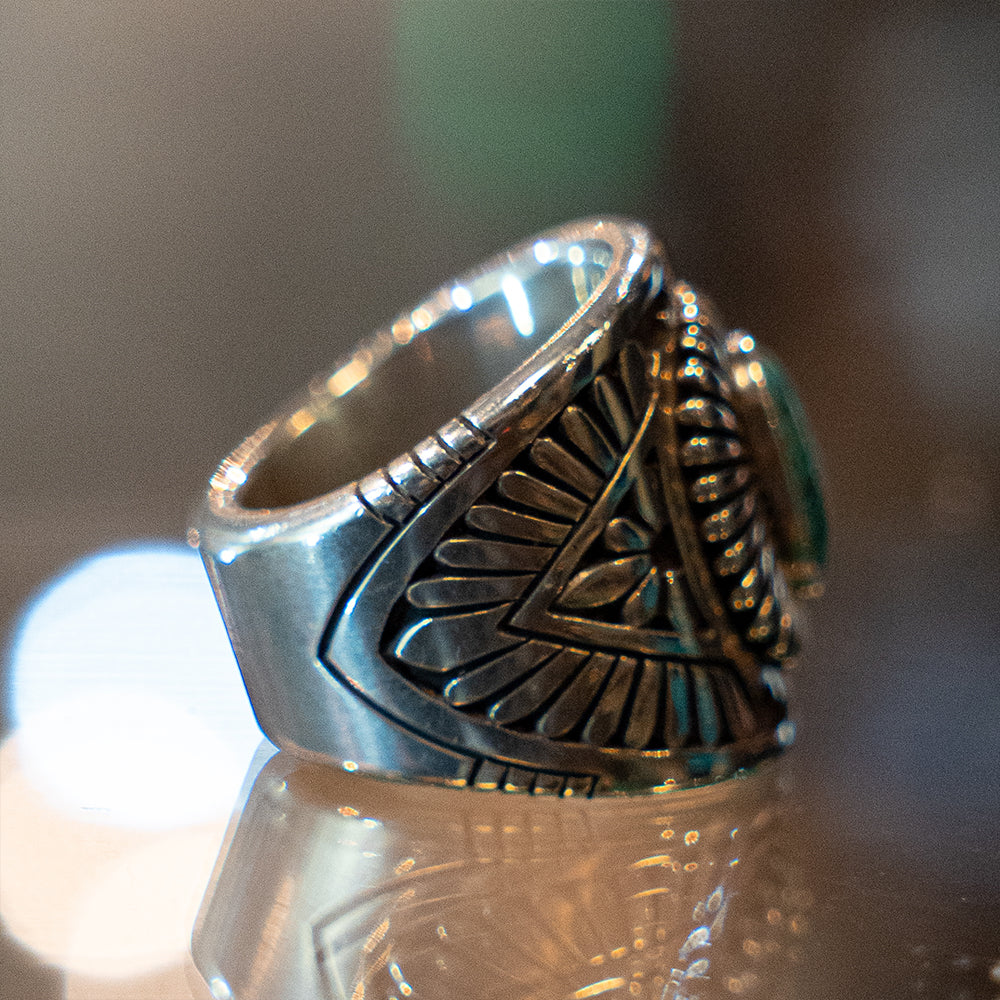 Lone Mountain Turquoise Heavy Gauge Silver Band Ring<br>【Howard Nelson】<br>(LEW134001)