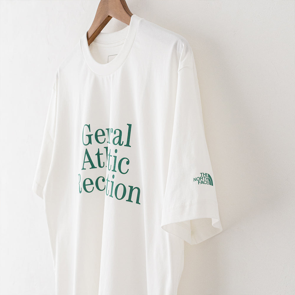 ザ・ノース・フェイス <br>GAR タイポグラフィックホワイトショートスリーブティー <br>(NT32666) <br>GAR Typographic White S/S Tee <br>THE NORTH FACE(レディース/メンズ) <br>【2026春夏】