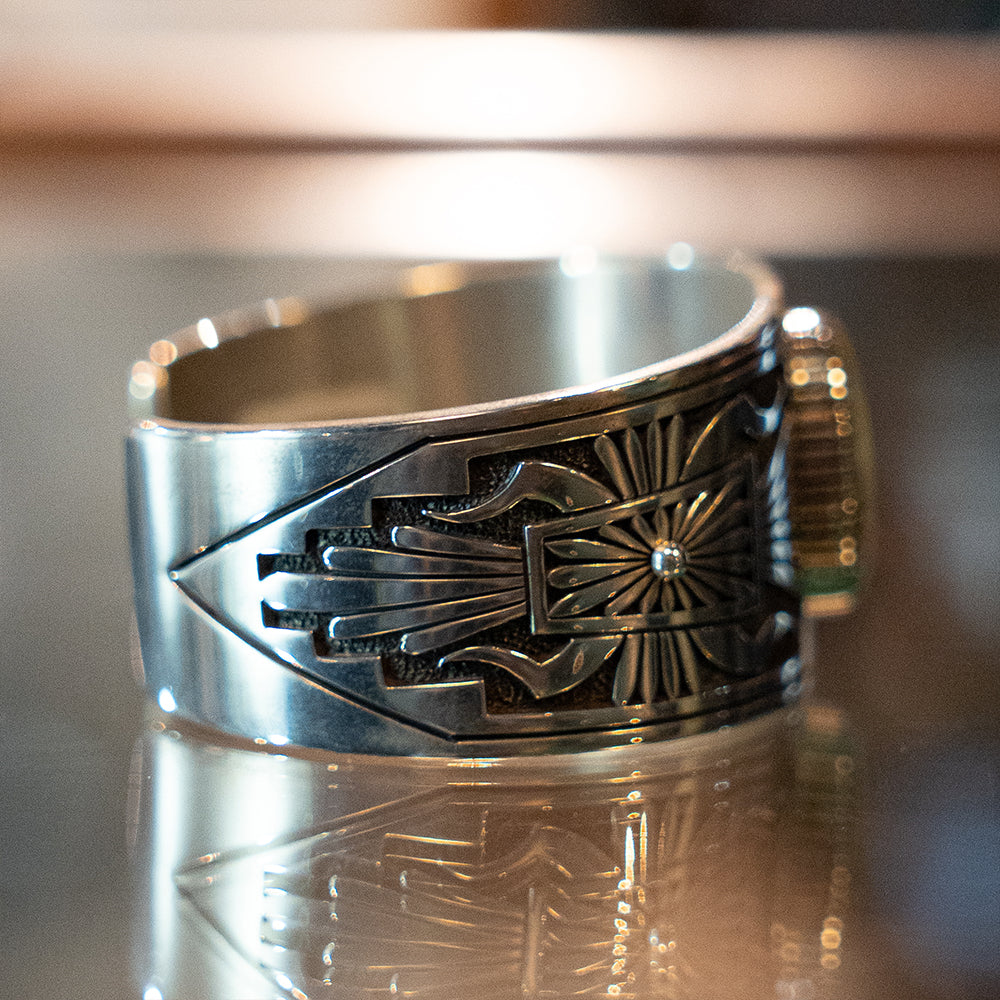 Sonoran Gold Turquoise Sunburst & Ketoh Design Bracelet<br>【Howard Nelson】<br>(LEW239002)