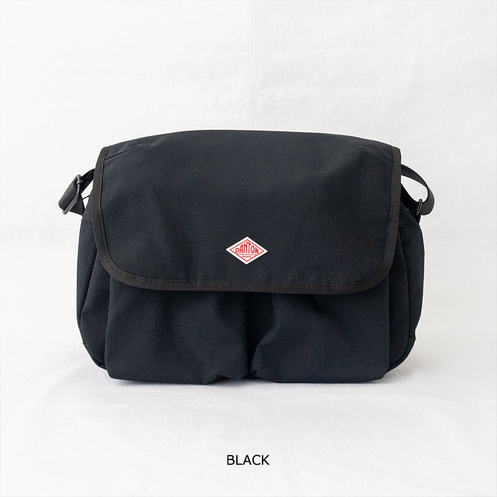 キャンバス ショルダーバッグ<br> (OBERKAMPF) <br>(バッグ)