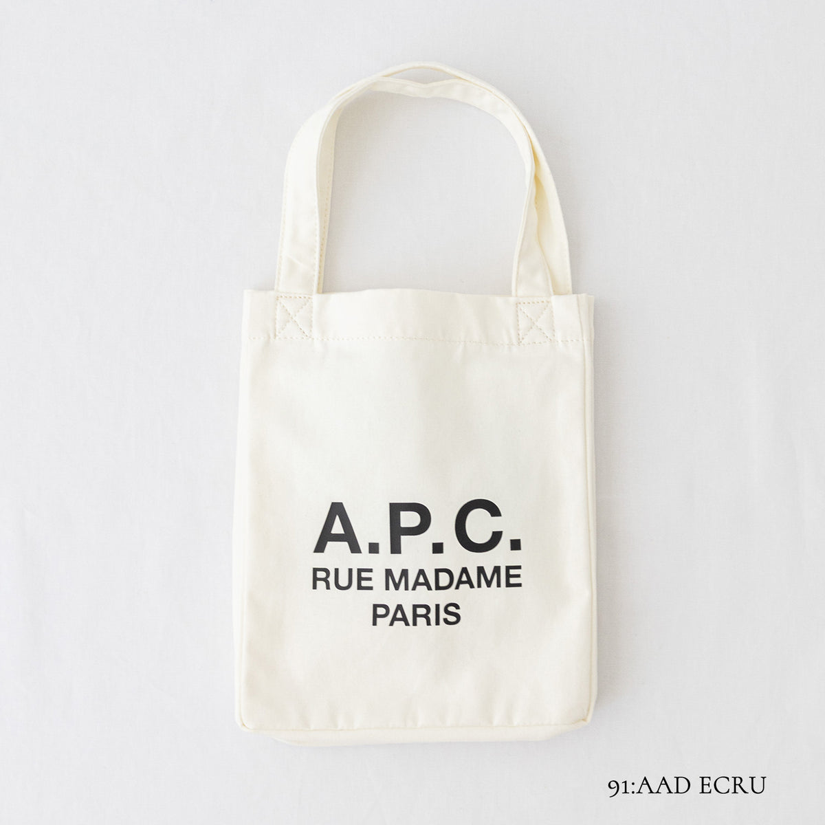TOTE LOU RUE MADAME SMALL 2.0 COTON LEGER<br>(23262102229) <br>A.P.C.(バッグ)