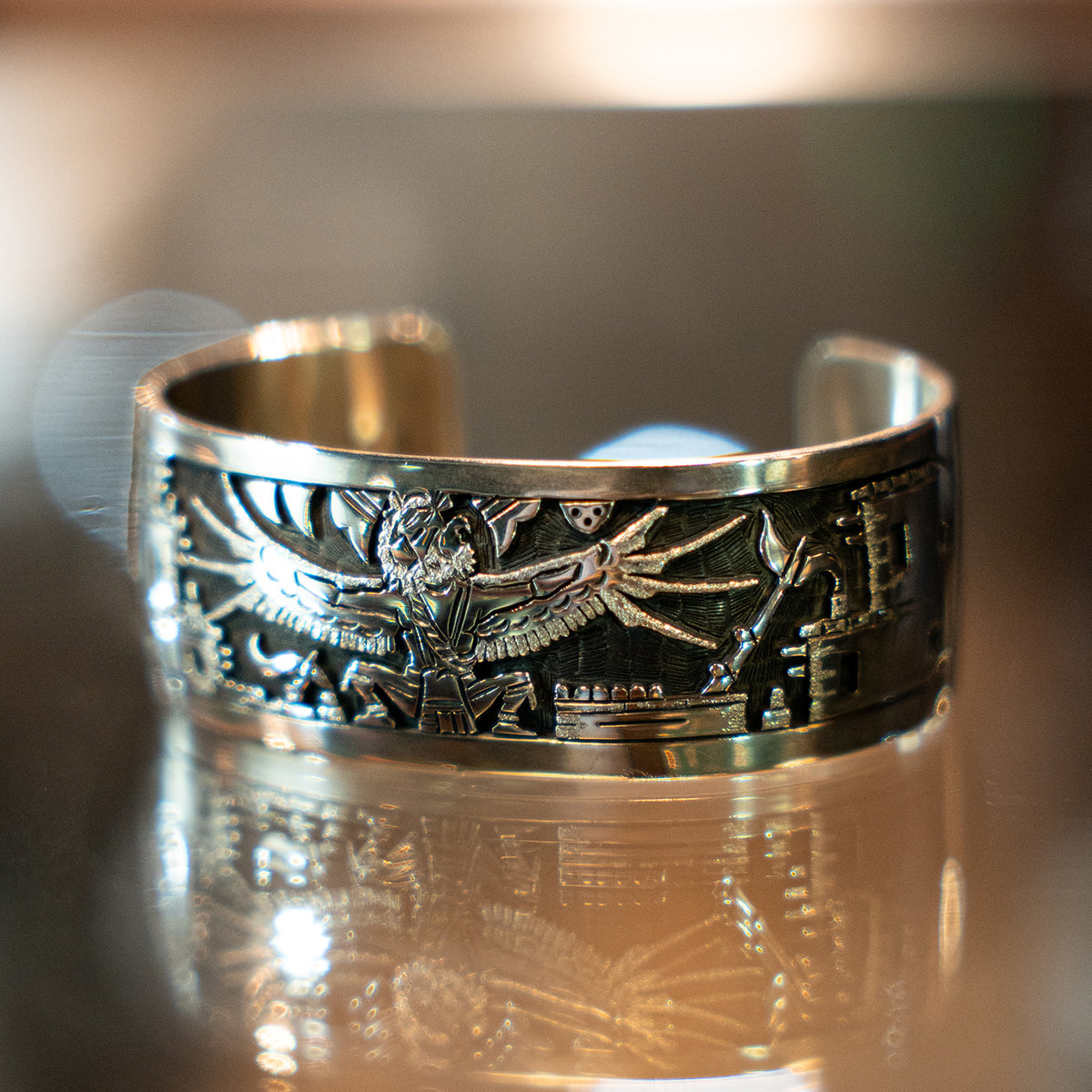 Stamped Narrow Bracelet<br>【Eddison Wadsworth】<br>(CEW200301)