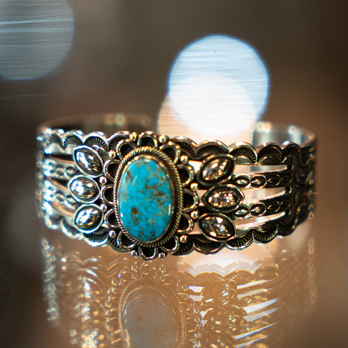 Lone Mountain Classic Style Bracelet<br>【Howard Nelson】<br>(LEW210101)