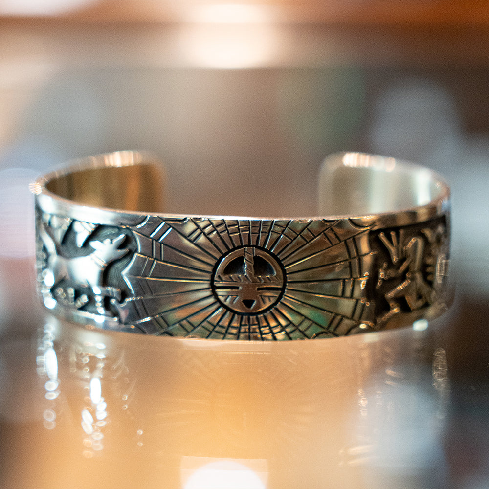 Hopi Sunface Bracelet<br>【Eddison Wadsworth】<br>(CEW200402)