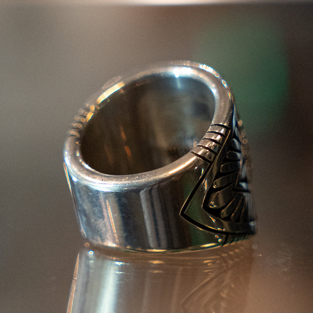 Lone Mountain Turquoise Heavy Gauge Silver Band Ring<br>【Howard Nelson】<br>(LEW134001)