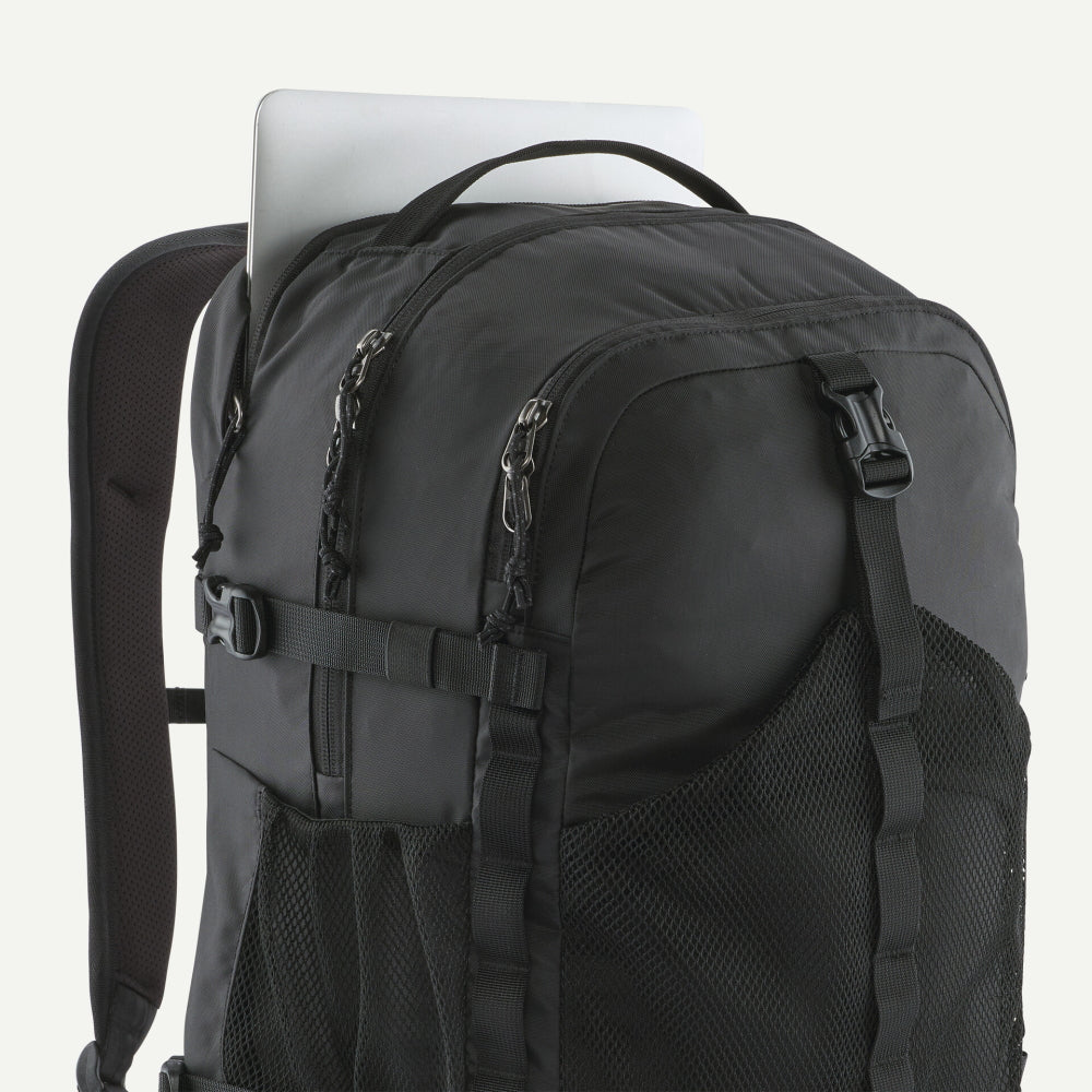 レフュジオ・デイパック 30L <br>(47929) <br>(バッグ)